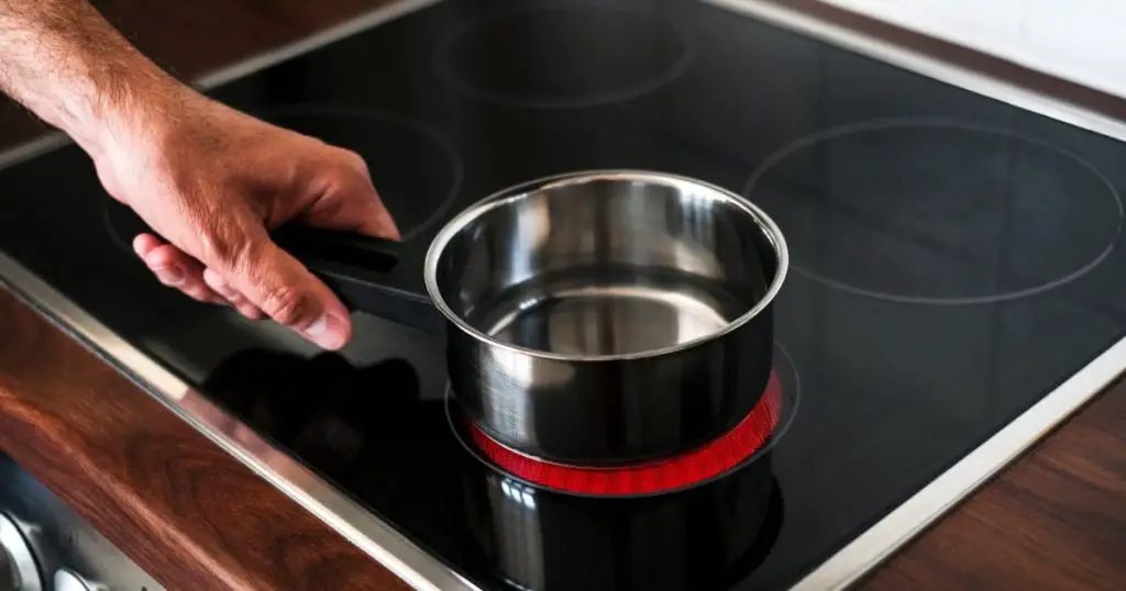 How To Choose Cookware for an Induction Stove